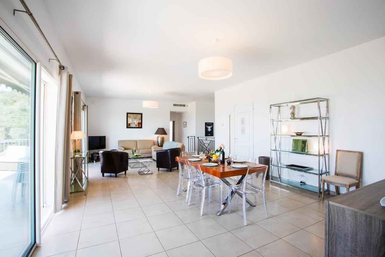 Vinaigrier Hills Vi3086 By Riviera Holiday Homes Ницца Экстерьер фото